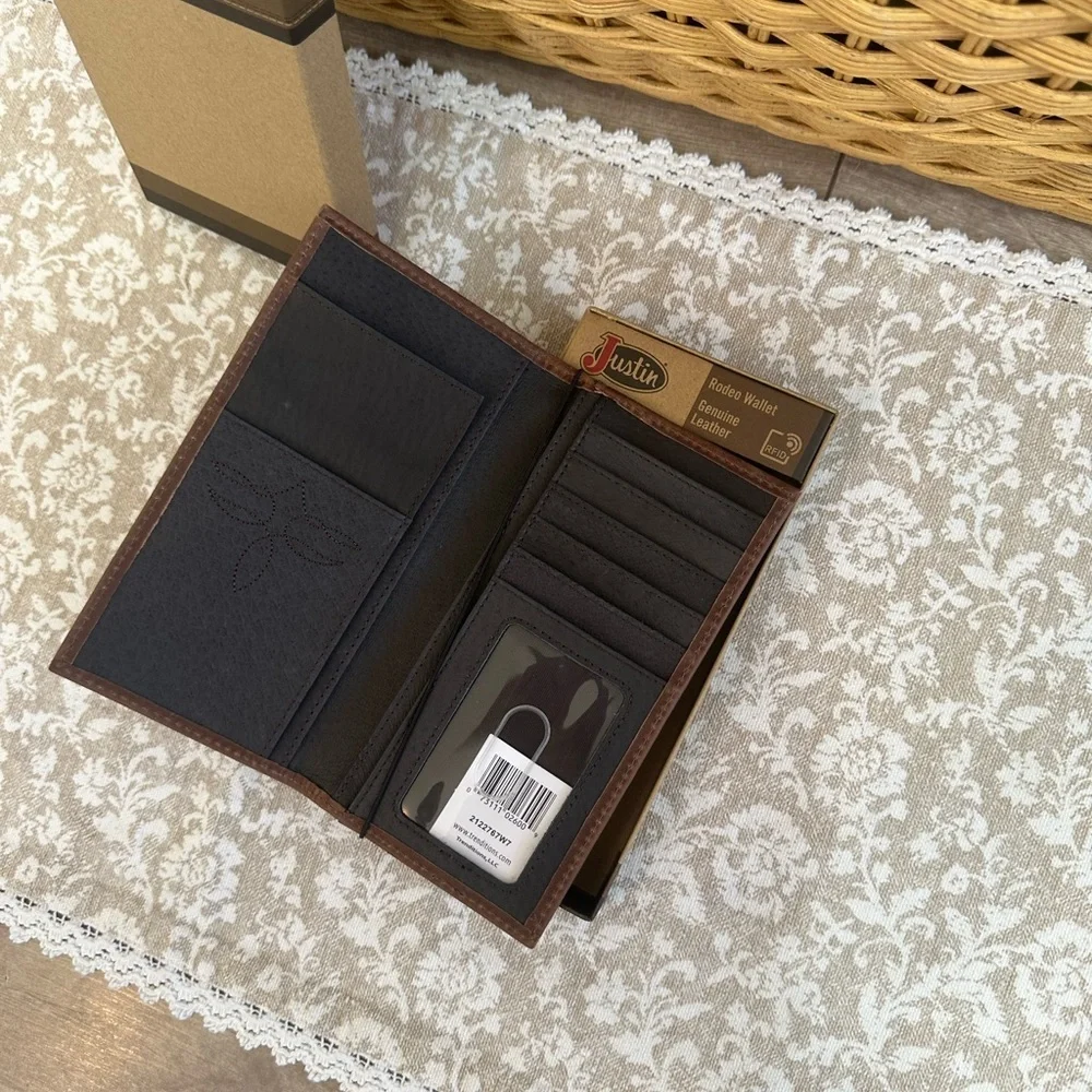 New Justin Boots Men’s Rodeo Wallet Genuine Leather RFID Card Slots New In Box